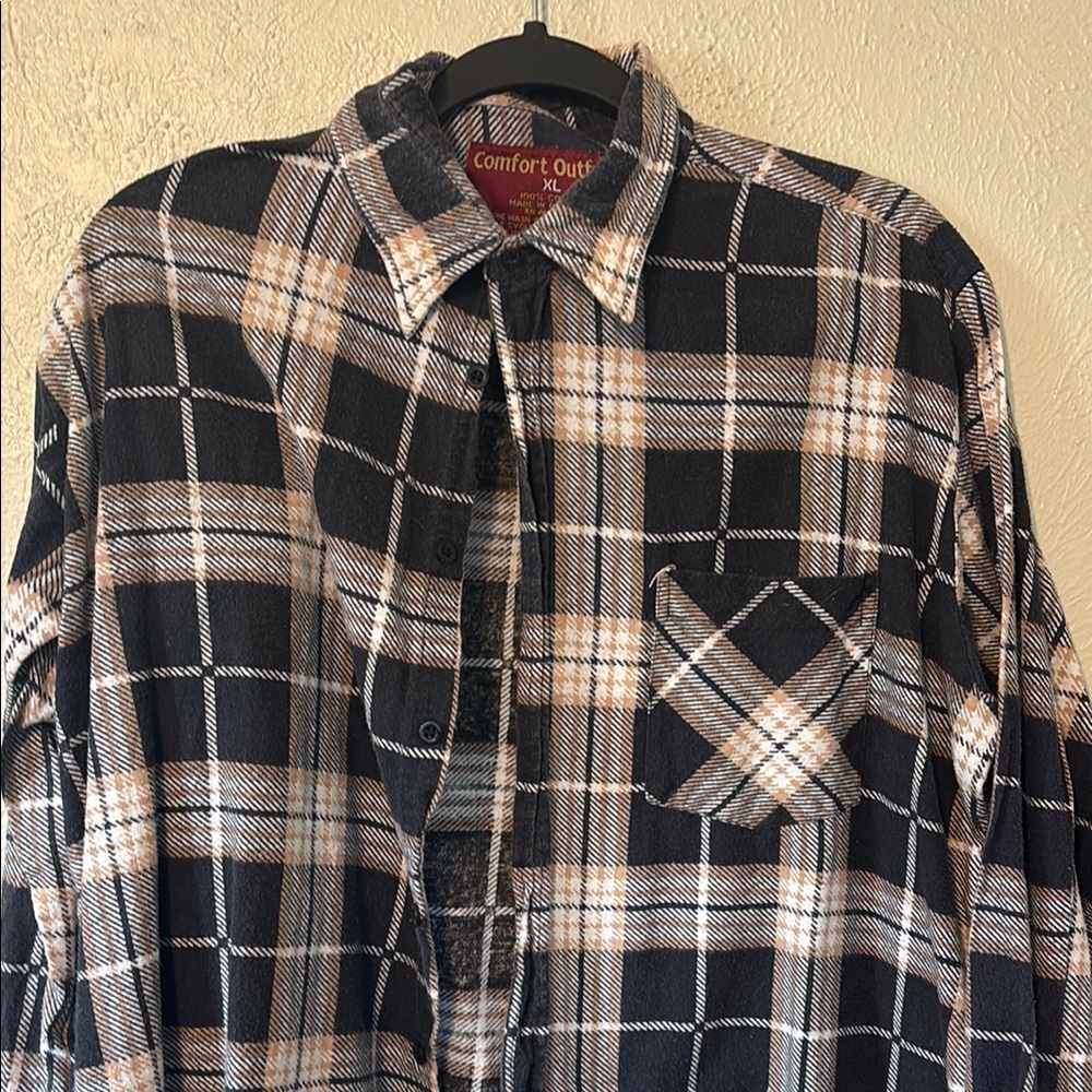 Casual Black and White Button Down Shirt